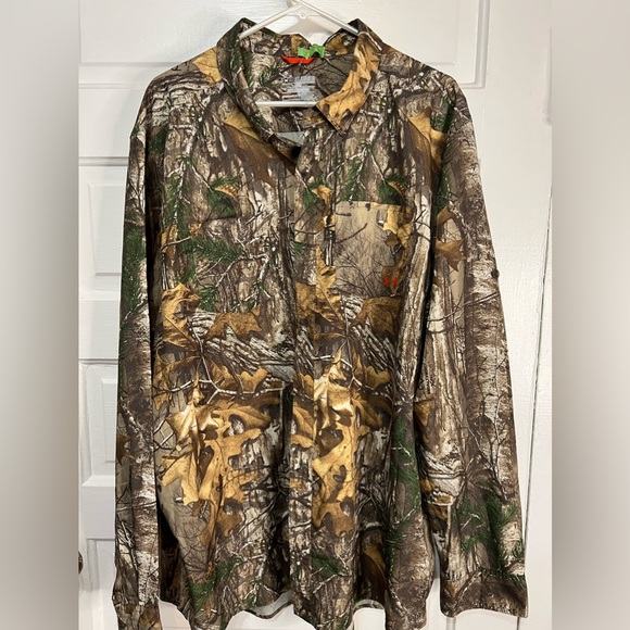 Under Armour Other - Under Armour camo shirt